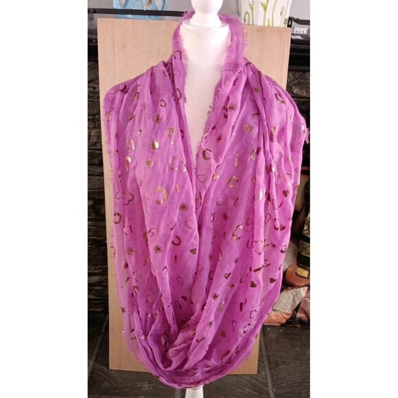 Juicy Couture (OS) Pink Infinity Scarf, Logo Heart Gold Letters New 100% Acrylic - Picture 1 of 5